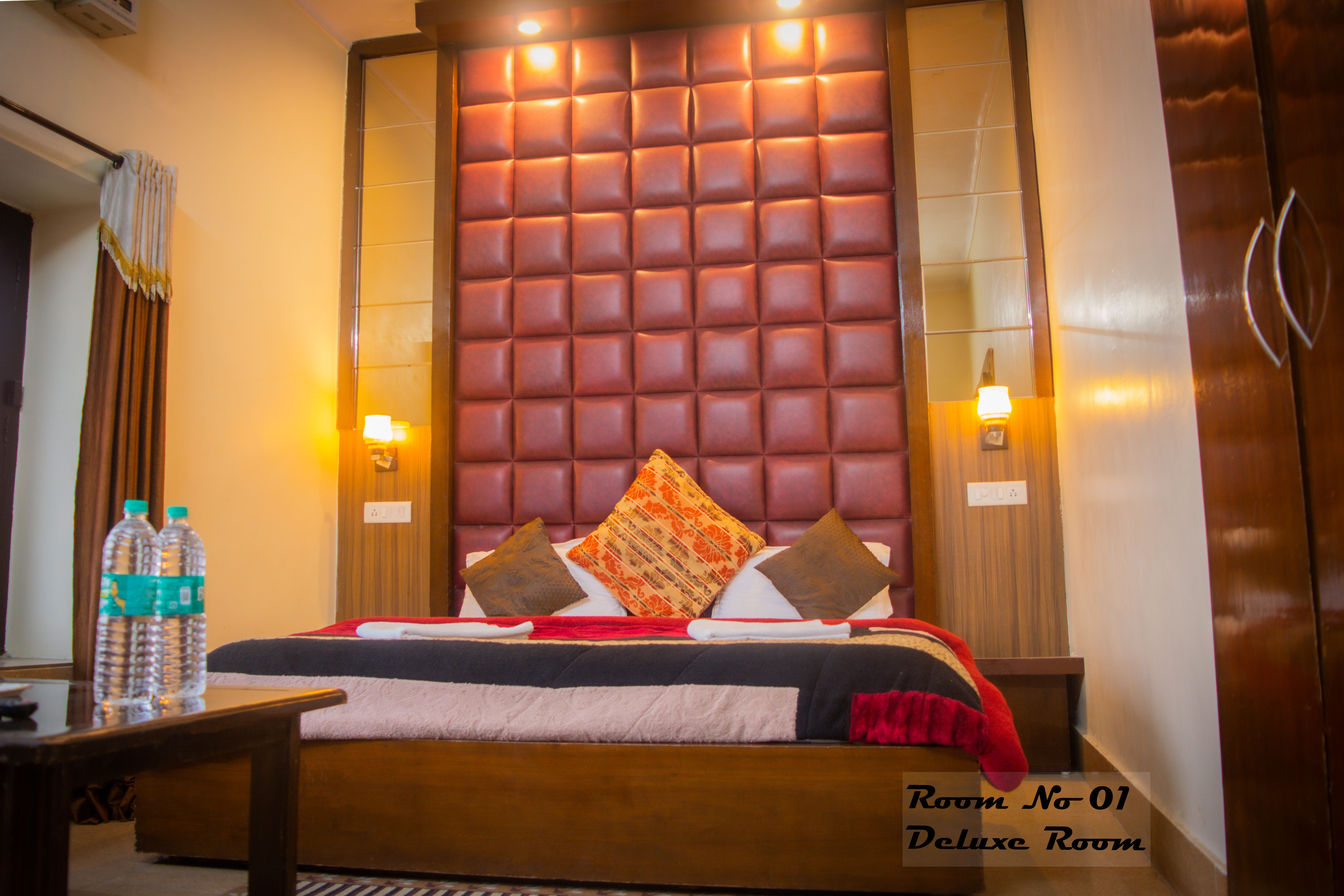 deluxe room 01 ganga view room at haridwar